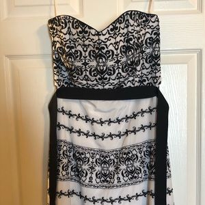 White House Black Market strapless dress
